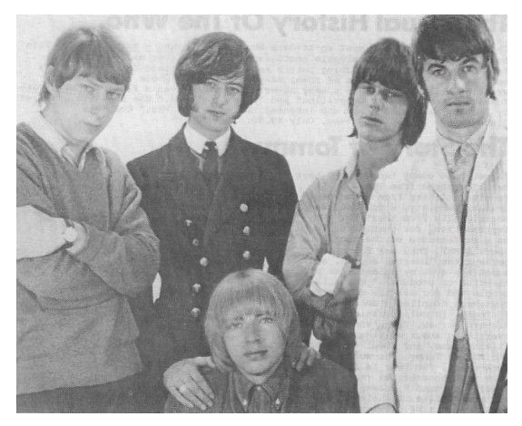 Yardbirds, The / Group Photo--All 5 Members / 1966