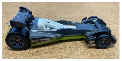 Hot Wheels / Hot Wired / 2024