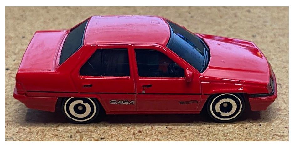 Hot Wheels / Proton Saga / Red