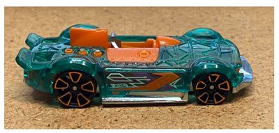 Hot Wheels / Monteracer / Clear Green