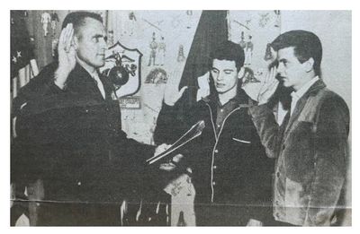 Everly Brothers, The / Being Inducted into the Marine Reserve / 1961