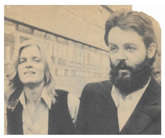 McCartney, Paul / London, UK--with Linda McCartney / 1971