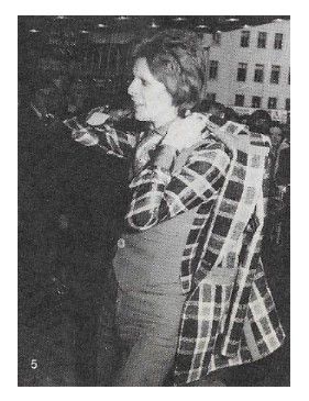 Bowie, David / Los Angeles, CA--Plaid Suit / 1973