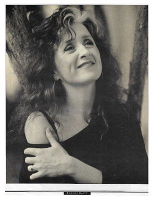 Raitt, Bonnie / Outdoors--Looking Up / 1992