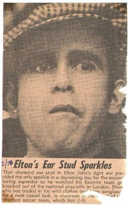 John, Elton / At Soccer Game, Checked Hat #1 / 1978