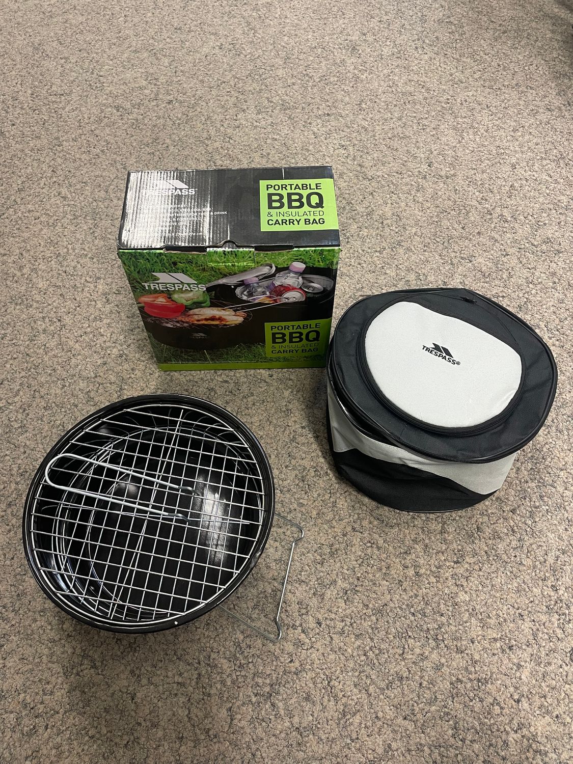 Trespass BARBY Grill mit Kühltasche