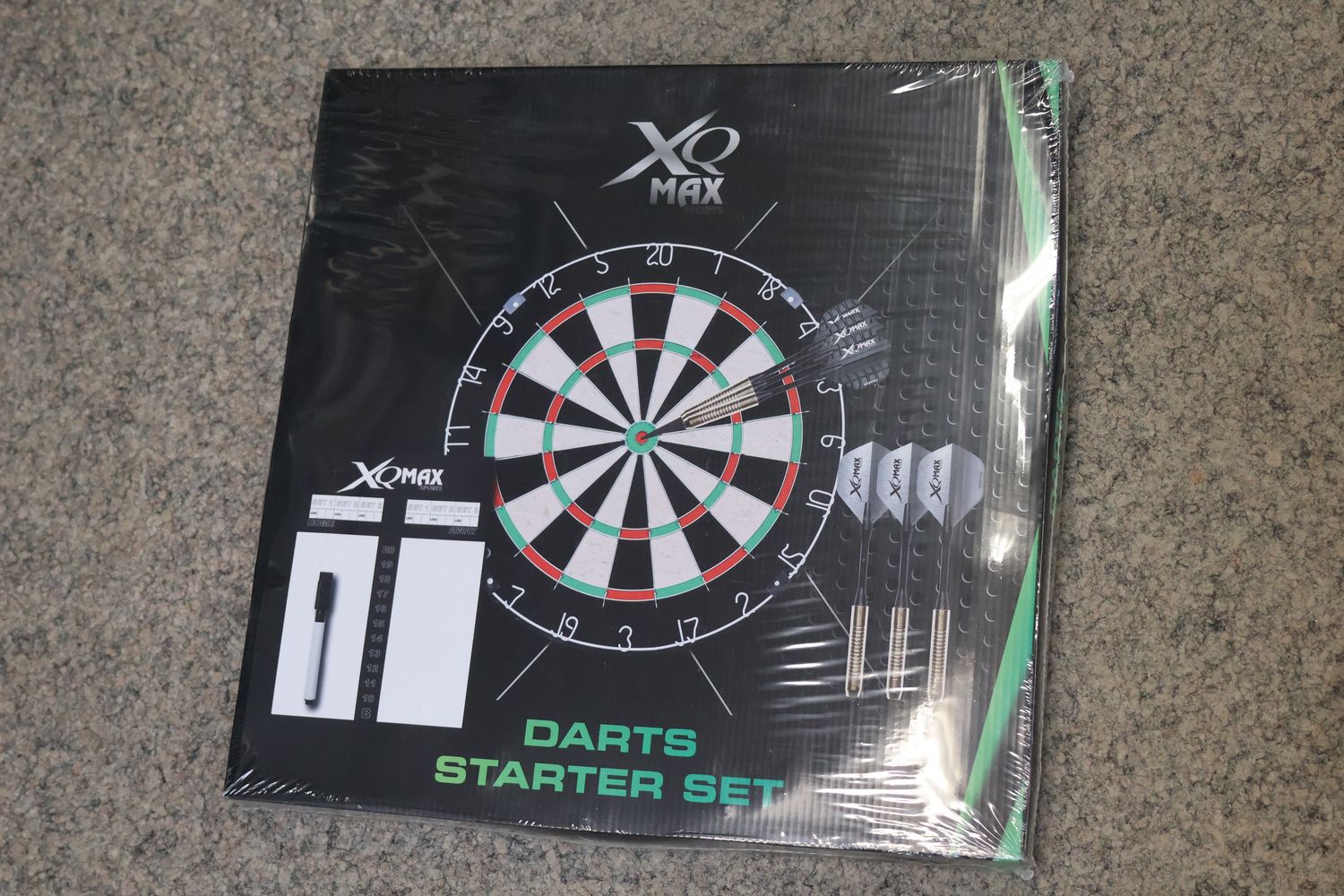 XQ Max Dartboard Starter Set (SV)