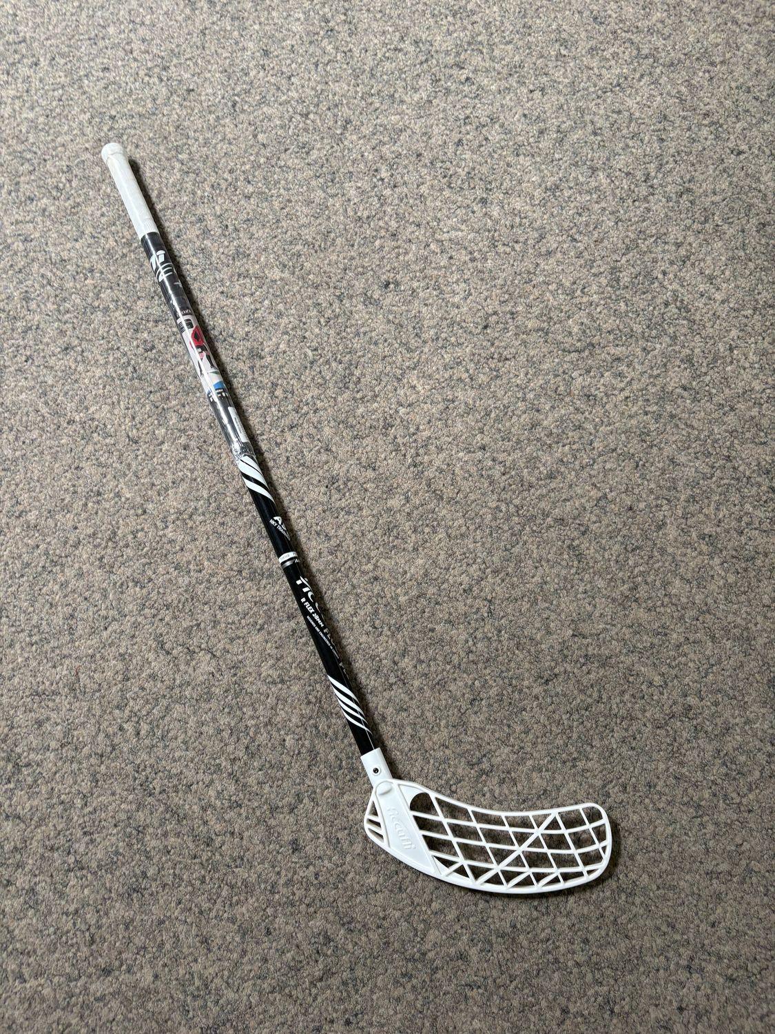 CHAMP Unihockeyschläger Airtek 9.0 A90 White RH