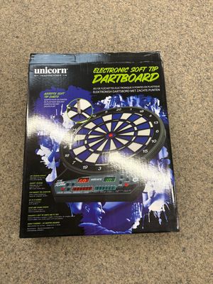Unicorn Elektronische LED Dartscheibe inkl. 6 Pfeile