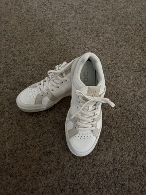 ON Herren Schuh THE ROGER Clubhouse