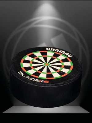 Winmau Blade 6 Dart Dock