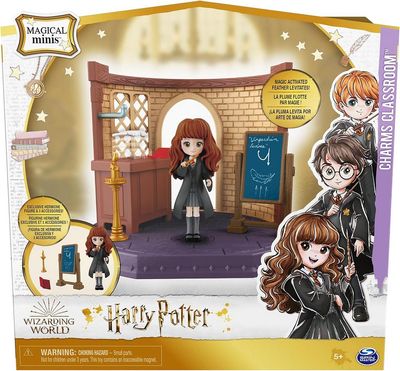 Spinmaster Harry Potter – Magical Minis Charms Klassenzimmer mit Hermine Granger Figur