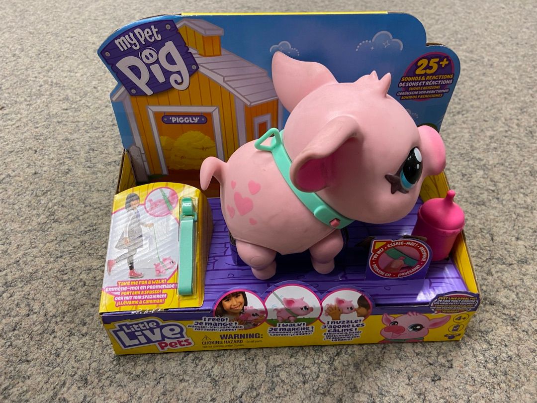 My Pet Pig Piggly – interactive piglet