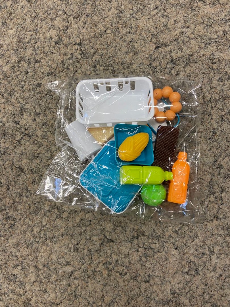Toys - Food set with shopping basket