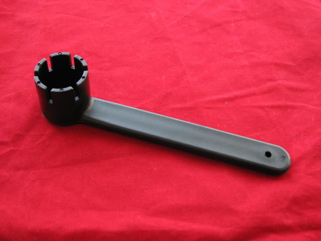 Jilong ET SUP Ventilschlüssel mit 6 Zähnen