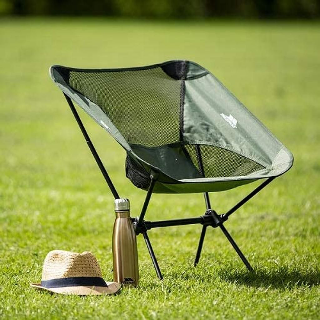 Trespass PERCH - lightweight camping chair with carrying bag