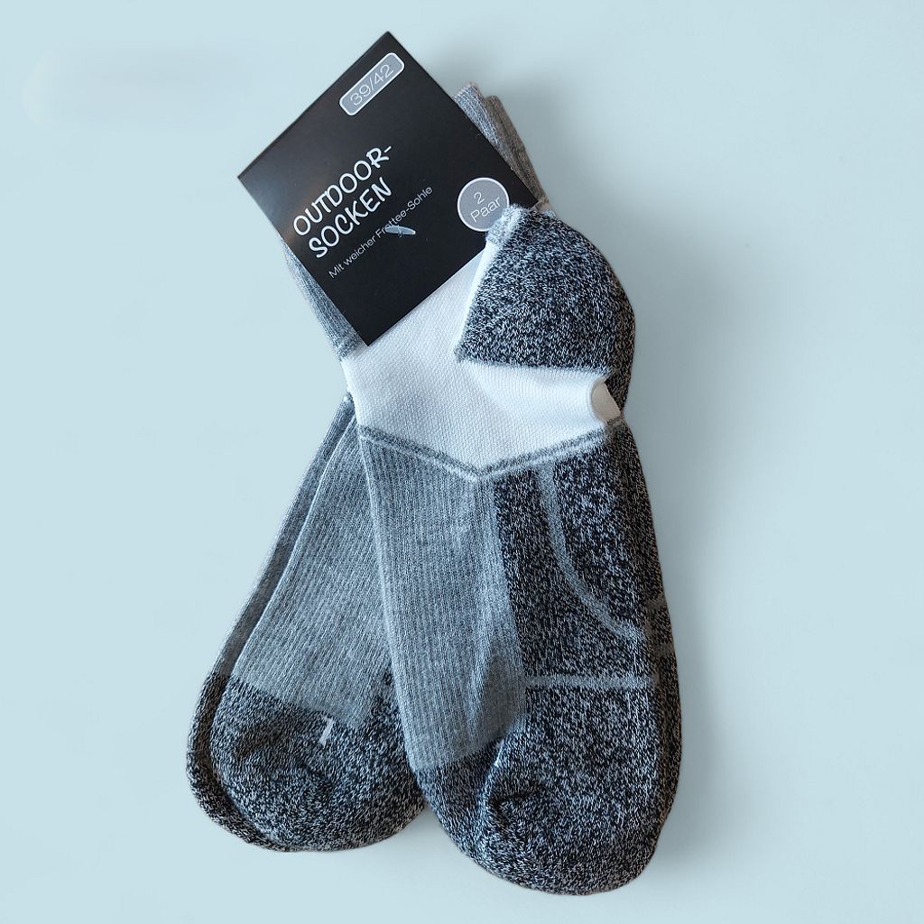 CHAMP Outdoor Socks 2-Pack