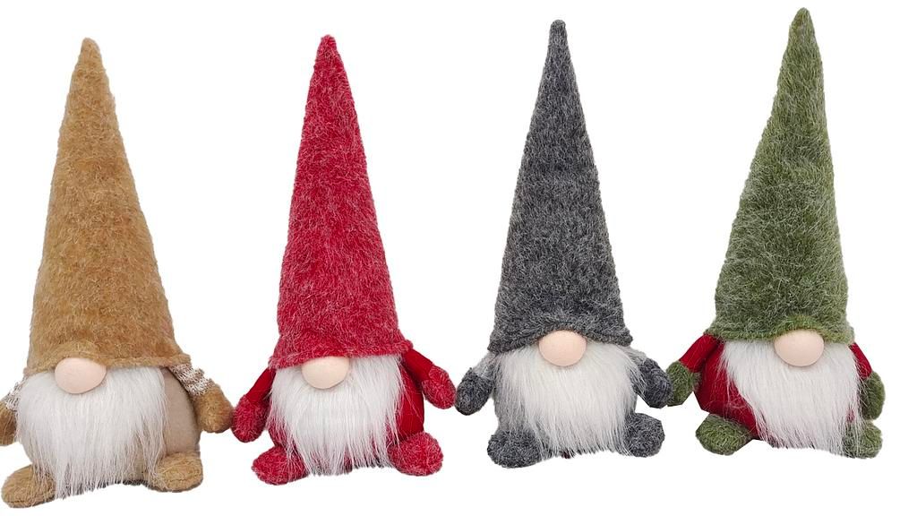 CHAMP Decorative gnome figurine