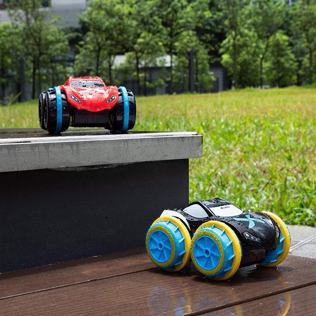 Silverlit Remote Controlled Car Aqua Cyclone XS I/R