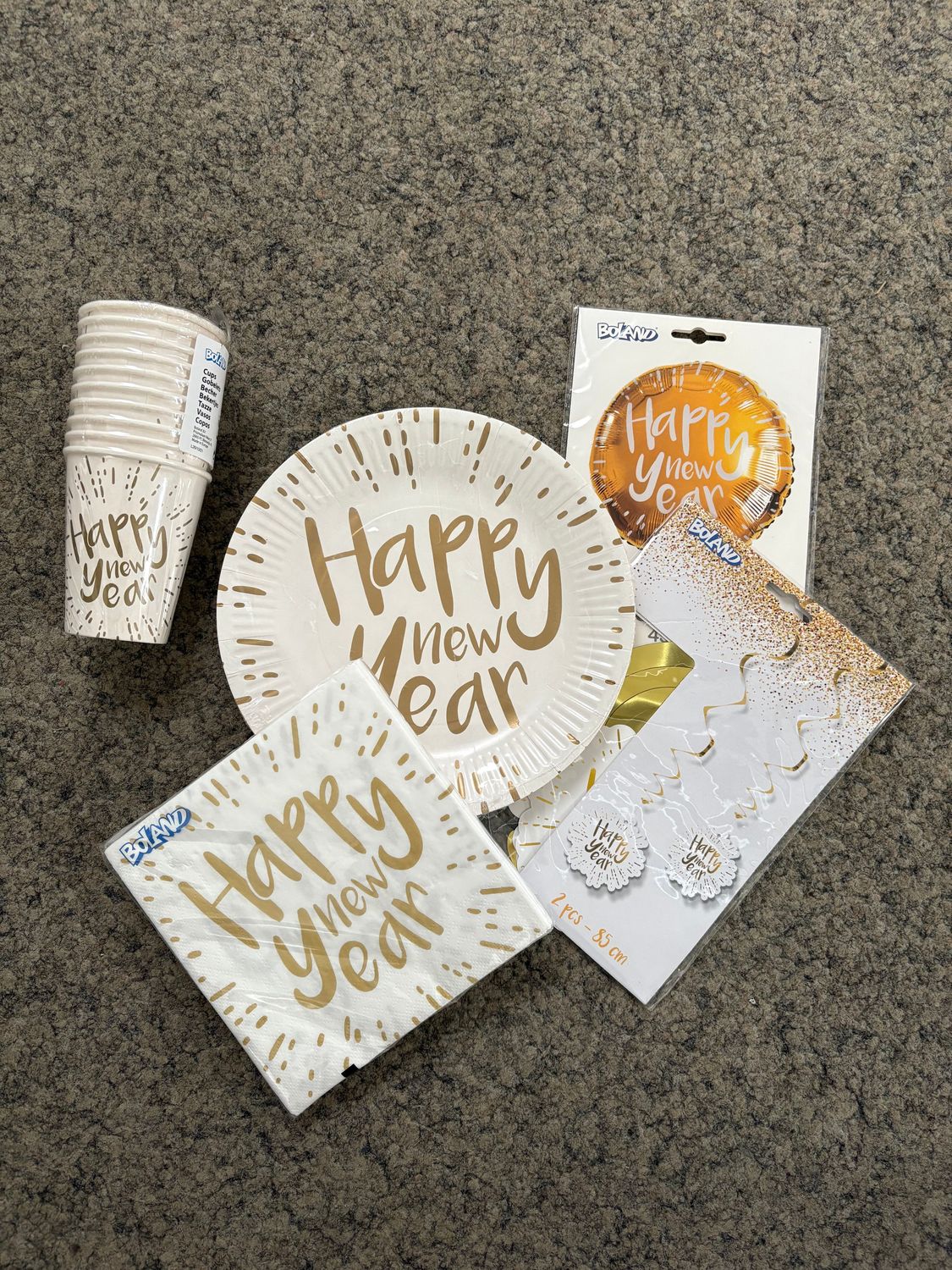 New Year's Eve Party Set Gold