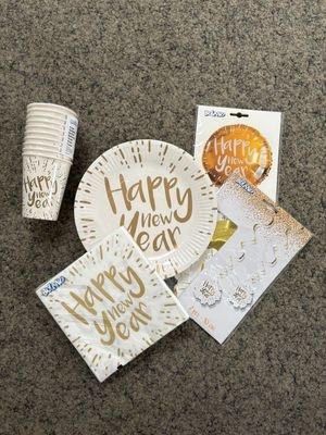 Set per la festa di Capodanno in oro