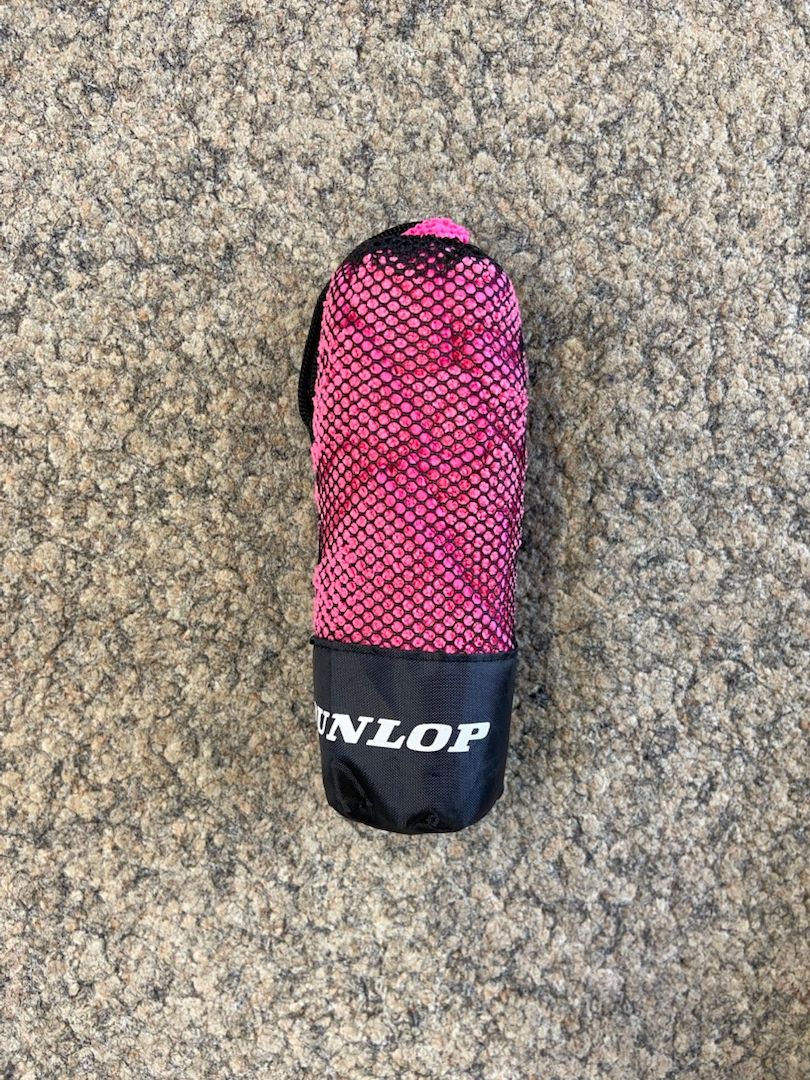 Dunlop sports towel