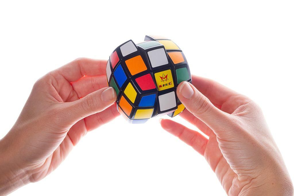 Recenttoys Pillow Cube