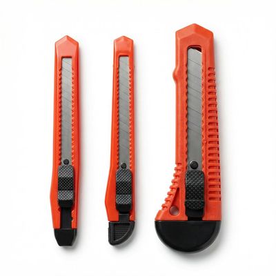 CHAMP 3-piece Utility Knife Set with Break-off Blades