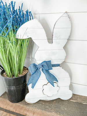 Farmhouse Easter Bunny Decor