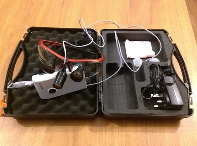 Opticlar TTL ENT EasiLoupes 340mm 2.5 &amp; 3.0x with Light &amp; Case