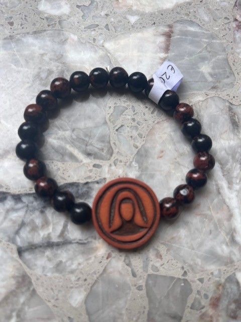 Pilger-Armband aus 5mm dicken Achatsteinen