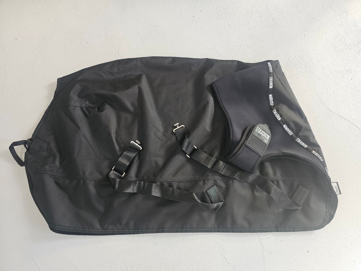 Eskadron Walkerdecke &quot;Delta&quot; 140/145 (L) Wasserabweisend 0g