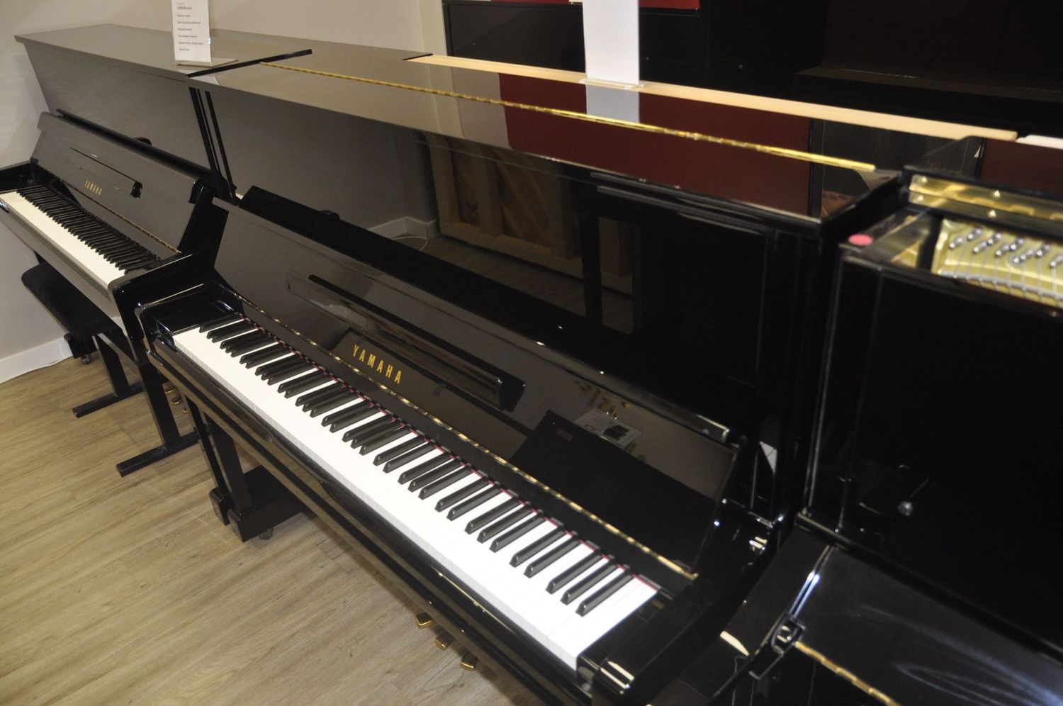 yamaha U10A