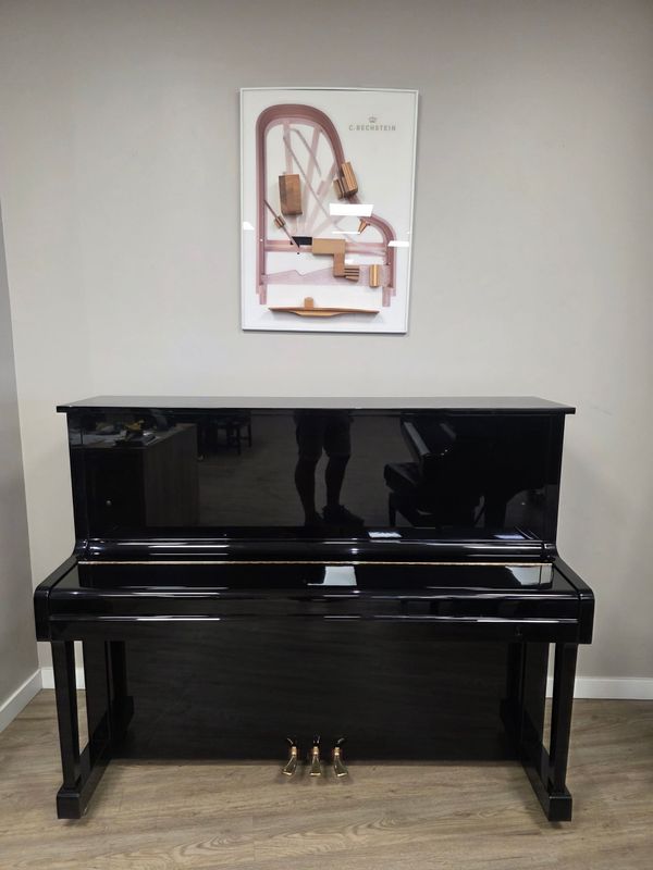 Yamaha U10 BL Yamaha U10 BL
