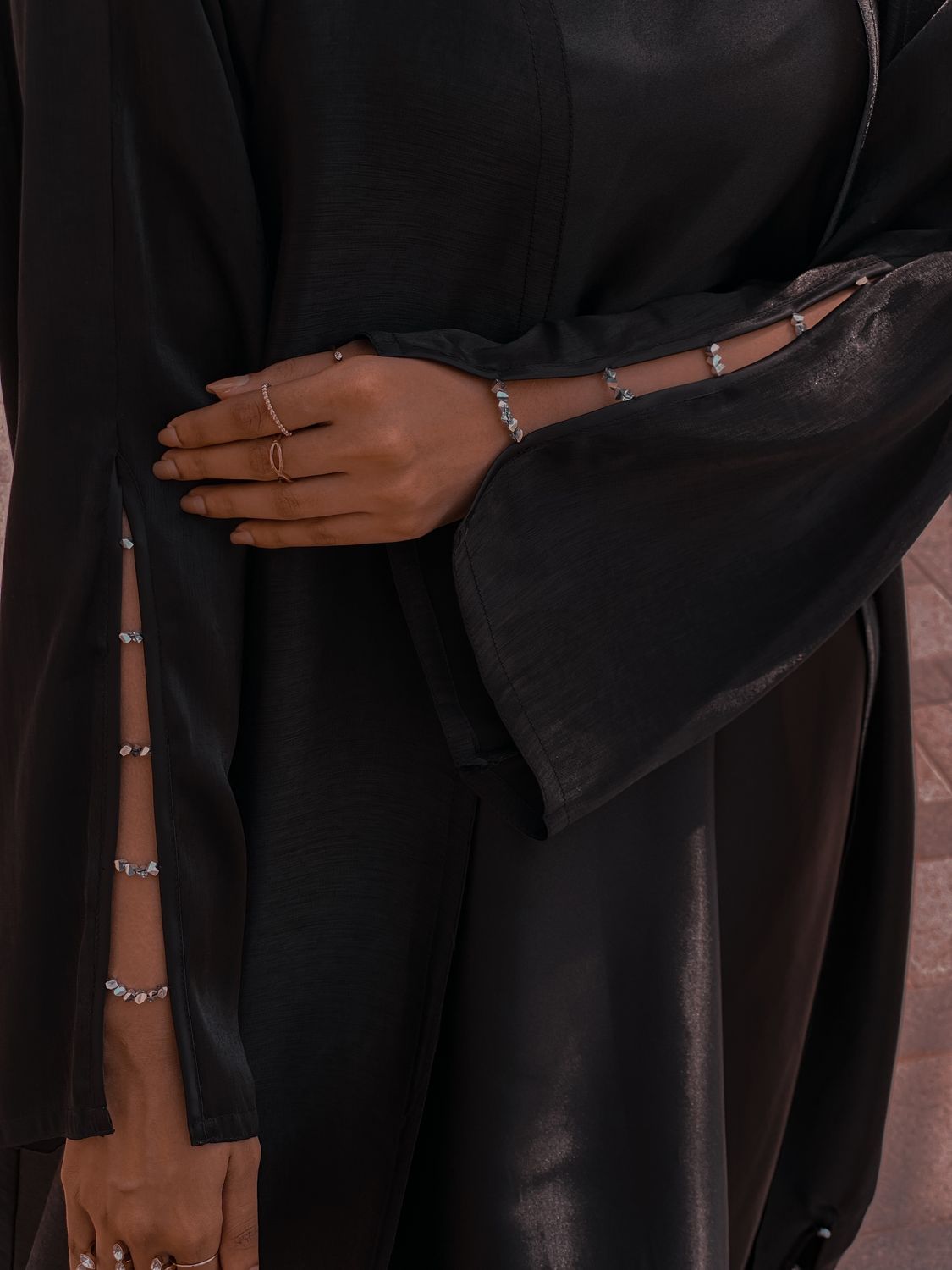 Trilliant cut Abaya