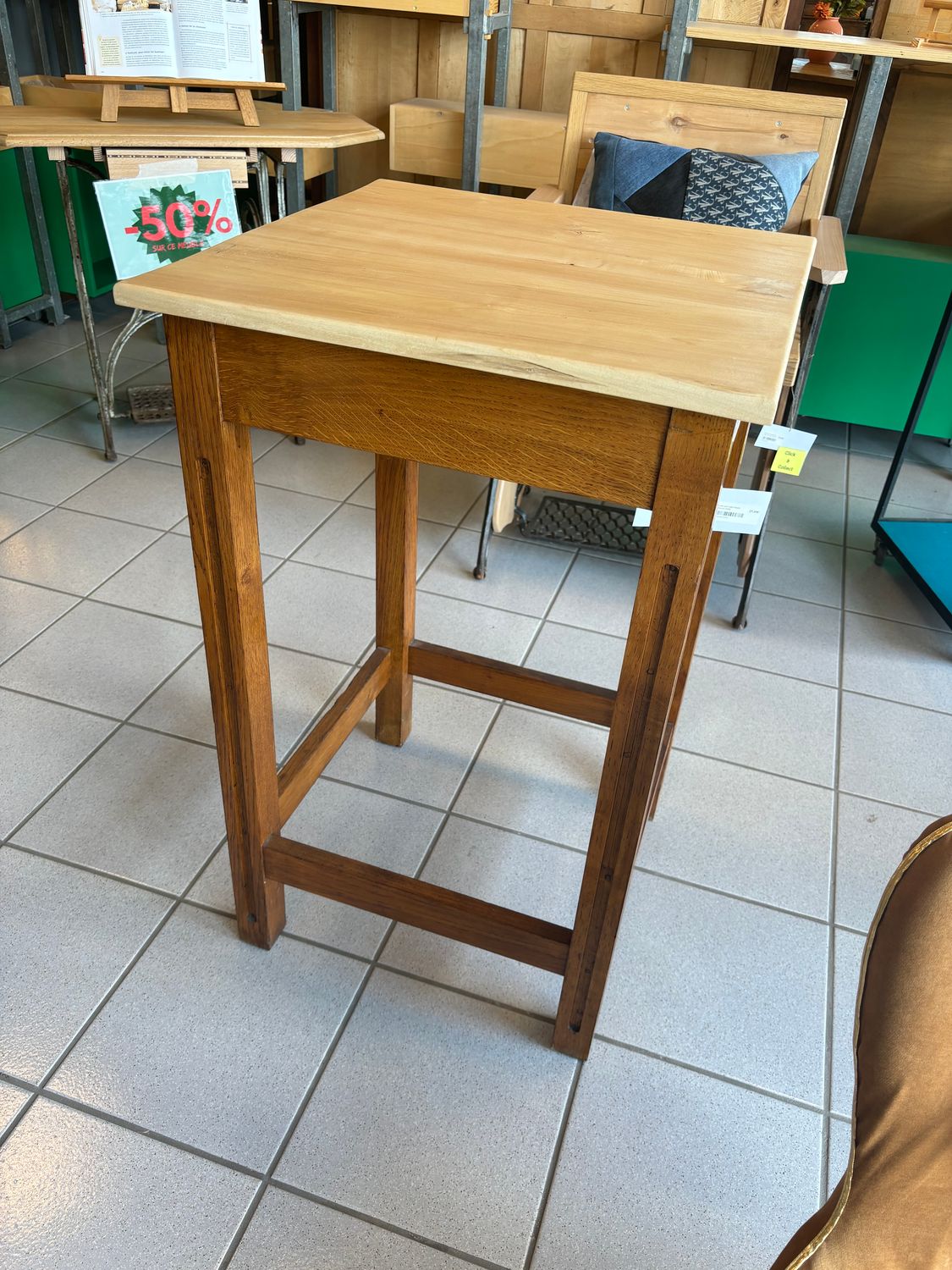 Table haute en bois