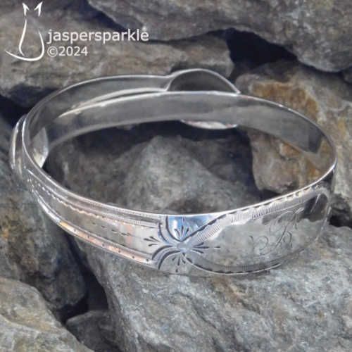 Georgian Brightcut Ice Tong Bangle London 1795
