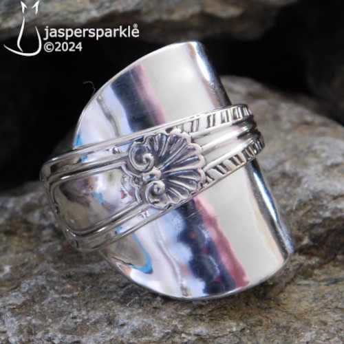Shell Design Spoon Ring Sheffield 1913 Size T U V or W