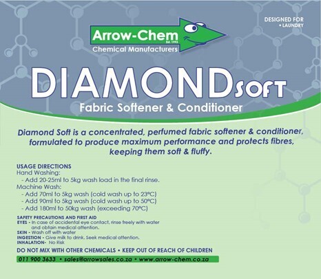 DIAMOND SOFT PERFUMED FABRIC SOFTENER & CONDITIONER (GREEN) 2LT