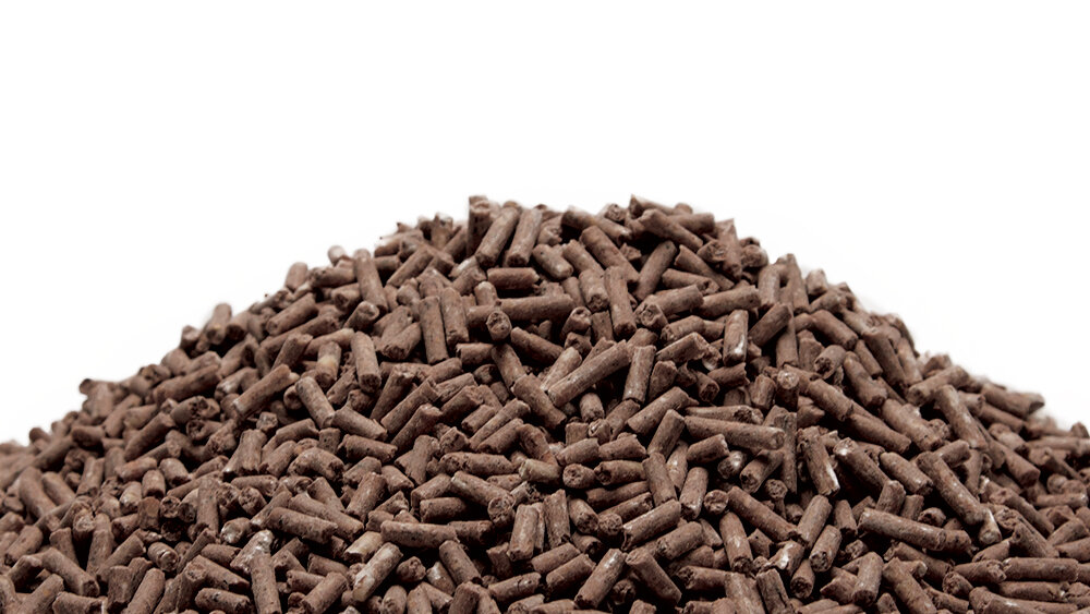 Pelleted chicken manure (5-3-2) - 4 litre (8 lb) (bring your own bucket/bags)