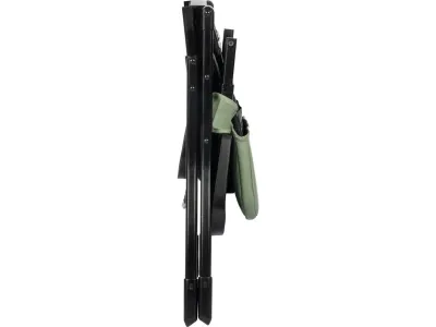  Cadeira de Refeição Bébé Confort Lily Mineral Green: Design compacto e dobrável, com 3 posições de reclinação e bandeja amovível para facilitar a limpeza.