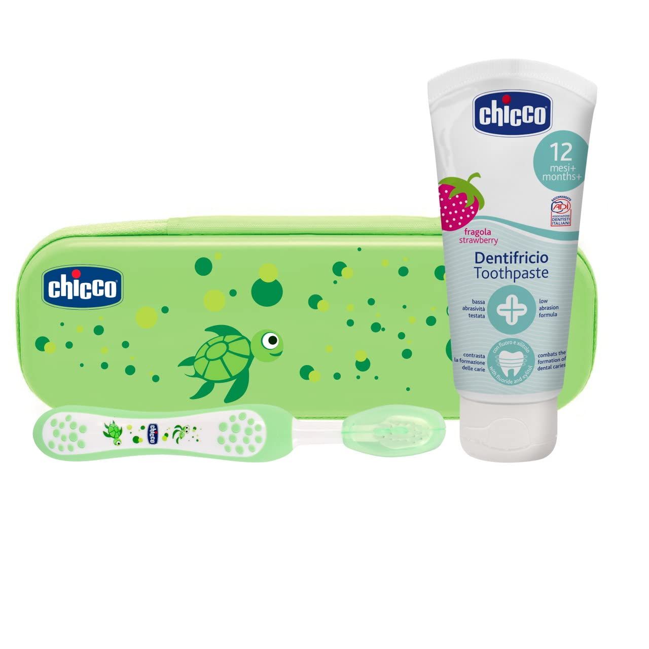 Conjunto Estojo de Cuidado Oral Chicco Verde: Escova de dentes com cerdas macias, pasta de dentes com sabor a morango e tampa protetora para a higiene bucal completa e divertida do seu bebé a partir de 12 meses.