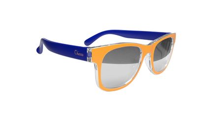  Óculos de sol Chicco 24M+ em cores vibrantes com lentes de policarbonato resistentes e alças ajustáveis.