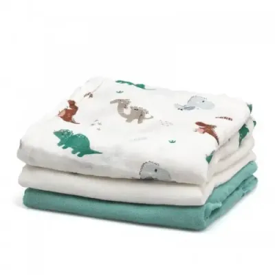 Conjunto de 3 musselinas Kiokids, feitas com 70% bambu e 30% algodão, no tamanho 70 x 70 cm.