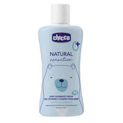 Chicco Baby Hair &amp; Body Cleanser 200ml Natural Sensation, fórmula suave para cabelo e pele de bebês.