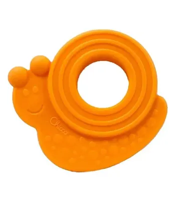 Mordedor Chicco Eco+ em forma de caracol, feito com bioplástico sustentável.