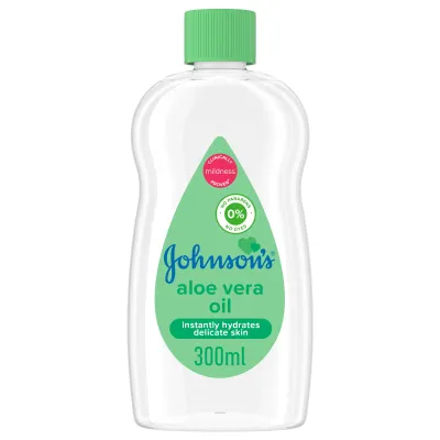 Frasco de Johnson&#39;s Óleo de Bebê com Aloé Vera – hidratação intensa para toda a família