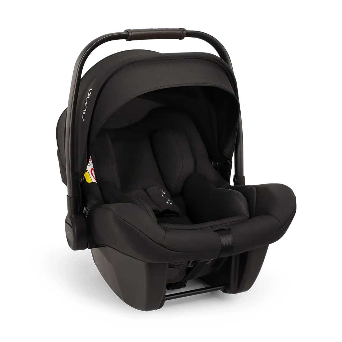 Ovinho Nuna Pipa Lite LX com base – cadeira auto ultraleve i-Size com conforto premium e máxima segurança.