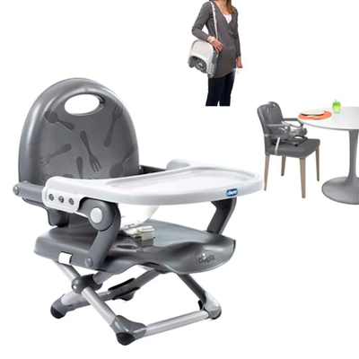 Assento Elevatório Pocket Snack Booster Dark Grey da Chicco: prático, compacto e ideal para refeições fora de casa.
