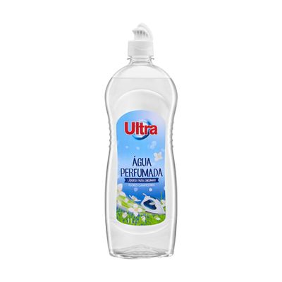 Um toque final perfumado para suas roupas com a Água para Engomar Ultra Pro.